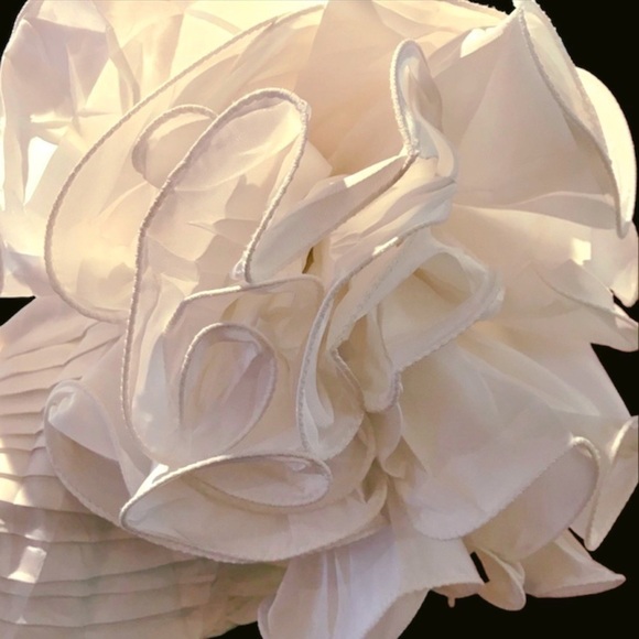 Vintage 1990s Tadashi Black and White Ruffle Sleeve Dress - Picture 8 of 8